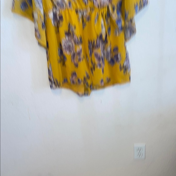 Bailey Blue Yellow Bell Sleeve Blouse with Tie Front - Picture 5 of 8